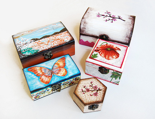 Asa am si eu.Vorbesc serios,le-am luat de la magazinul "Gentil".***