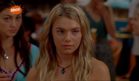 vlcsnap-00187 - Indiana Evans