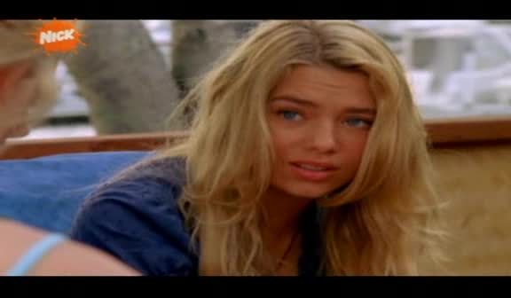 vlcsnap-00263 - Indiana Evans