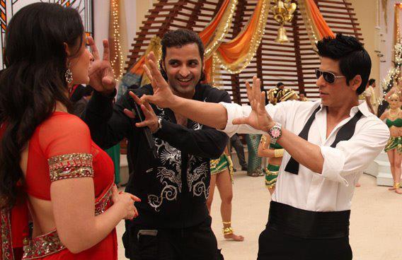 532800_333674673363585_665897228_n - RaOne