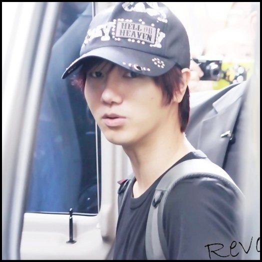 16 - k -x- Kim Jong Woon - Yesung - k