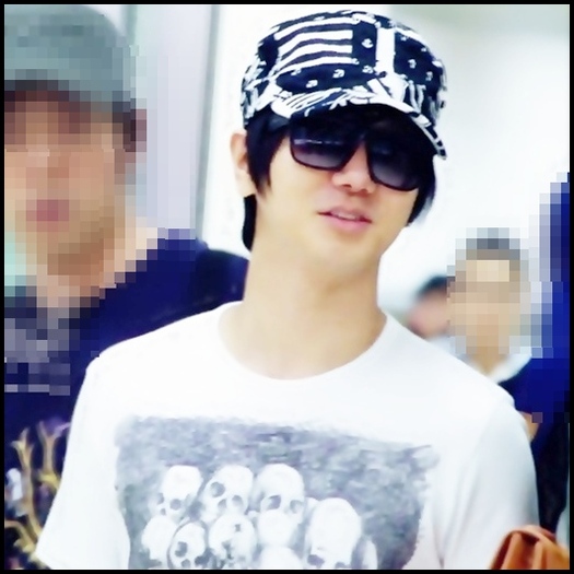 17 - k -x- Kim Jong Woon - Yesung - k