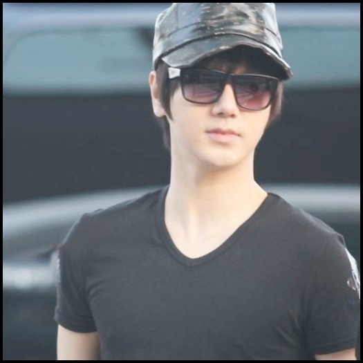 26 - k -x- Kim Jong Woon - Yesung - k