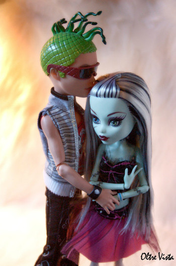 in_the_moment_by_capture_the_moment-d358r7x - monster high 2