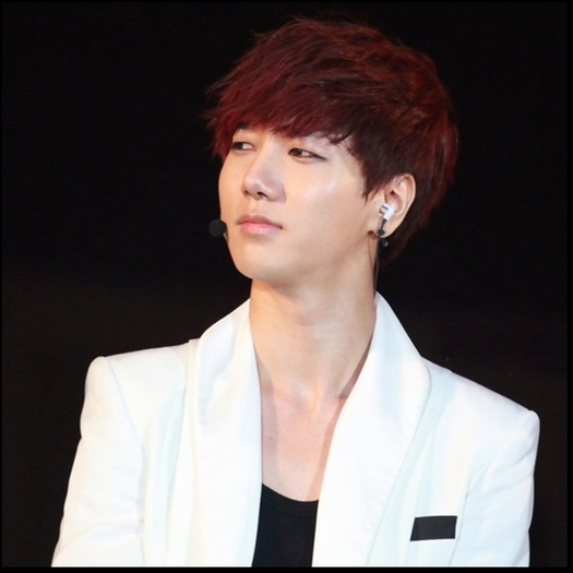 162 - k -x- Kim Jong Woon - Yesung - k