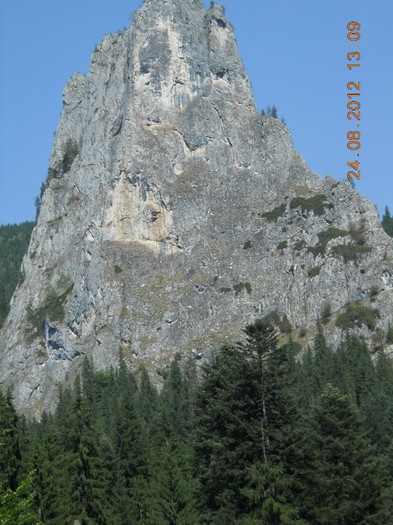 24.08.2012 123 - PEISAJE LACUL ROSU-CHEILE BICAZULUI