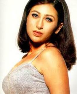 images (7) - KARISHMA KAPOOR