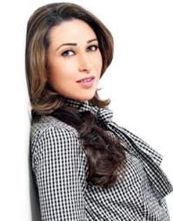 images (32) - KARISHMA KAPOOR