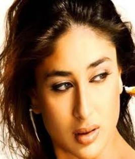 images (1) - KAREENA KAPOOR