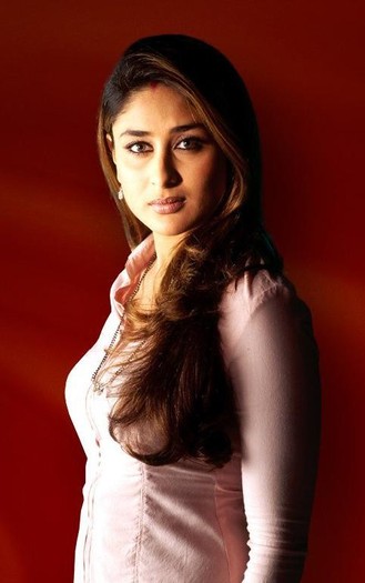 Kareena_Kapoor_1238550879_2 - KAREENA KAPOOR