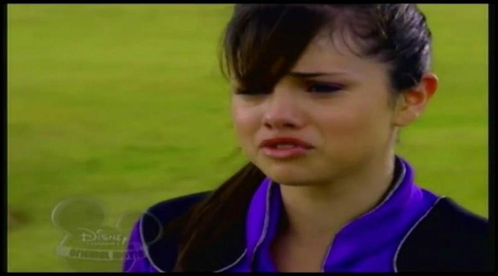 CONSECINTA UNEI NOPI DE IUBIRE DINTRE EI!! :((( SI TU TI`AI BATUT JOC DE MIEN!! - xX Partea 3 Xx