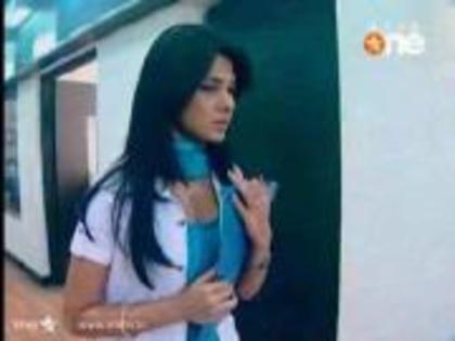 148782_382470075124135_996309944_a - jennifer winget11