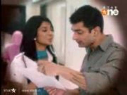 246423_382470028457473_1794159340_a - jennifer winget11