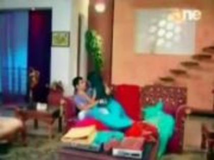 385631_375397225831420_632882526_a - jennifer winget11