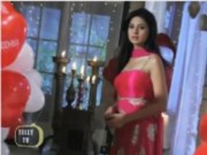 482106_416106261760516_1971796123_a - jennifer winget11
