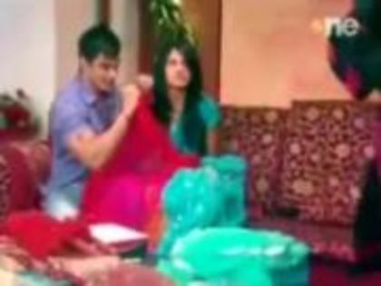523779_375396079164868_1390720750_a - jennifer winget11
