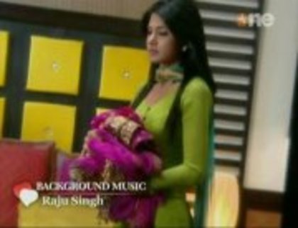 538661_347712205266589_936727850_a - jennifer winget11