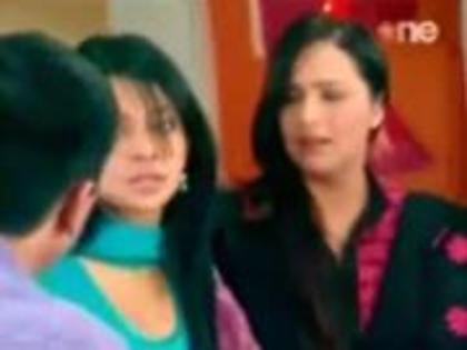 564231_375393882498421_487383811_a - jennifer winget11
