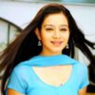 171910-sukirti-kandpal-as-dr-riddhima