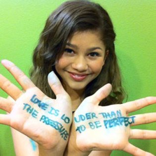 zendaya_300x300 - Poze Cu Zendaya Coleman