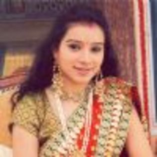 36963-sukirti-kandpal-as-sideshwari