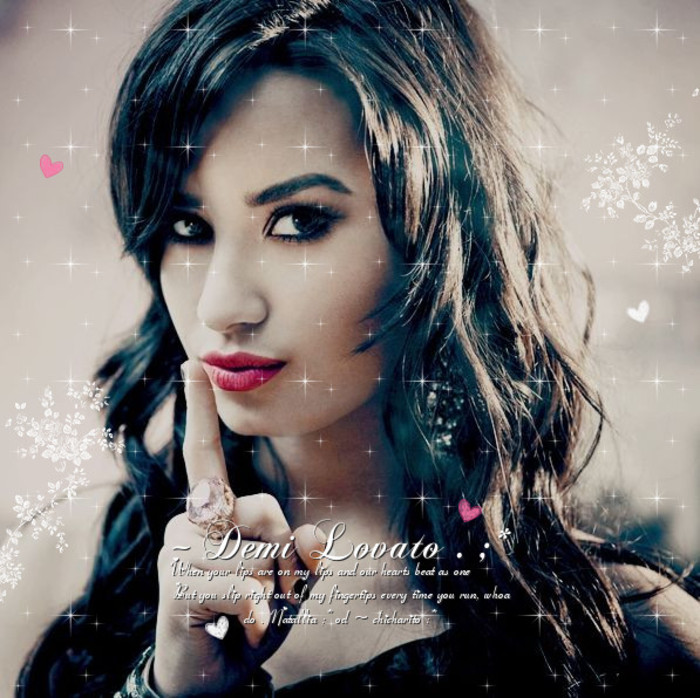 demi lovato (92) - 0-0 Jumatate de An pe SunPhoto 0-0