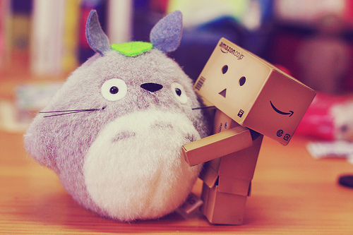 amazon-couple-cute-danbo-hug-Favim.com-306814_large - Dambo