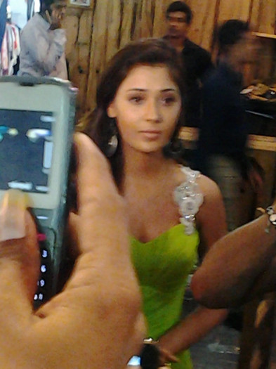 324006_404759169559320_1378811236_o