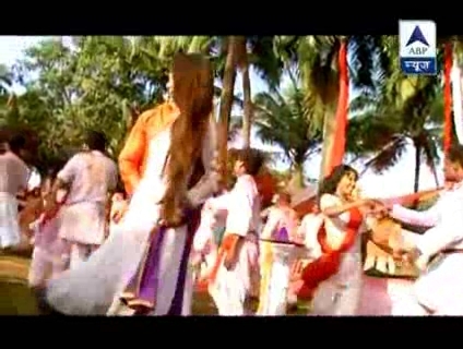 00_00_49 - Sara-Ashmit put their best foot forward for a film song