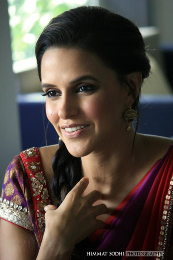 582183_300372173391477_1202425454_n - 0 Neha Dhupia