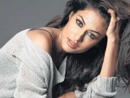 402306_196203877139013_128241408_n