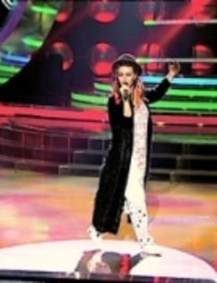 Delia Boy George Te cunosc de undeva www.deliaofficial.ro (2)