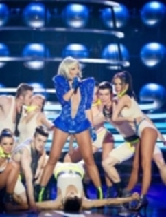 Delia Lady Gaga Te cunosc de undeva www.deliaofficial.ro (4)