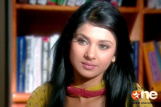 Jennifer (16) - Jennifer Winget