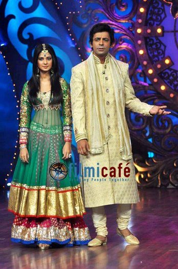 Jennifer (152) - Jennifer Winget