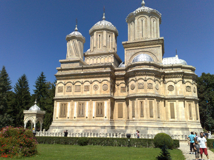 Curtea de Arges - Hai ca avem o tara frumoasa