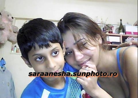 400539_2389992286151_2104815105_n - sara khan17