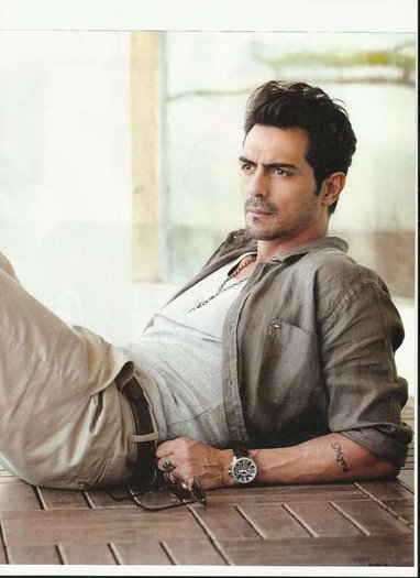 252704_212899252083240_8034751_n