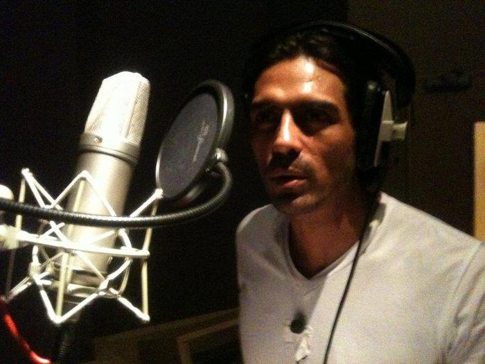 296371_252717304768101_4096531_n