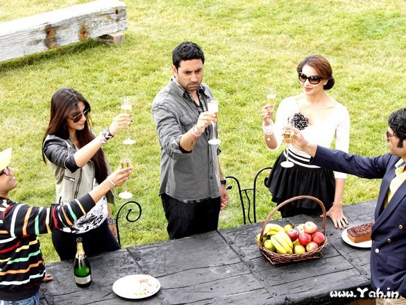 431139_452098538168053_1247154330_n