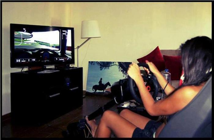 185548_212808605512328_710944893_n