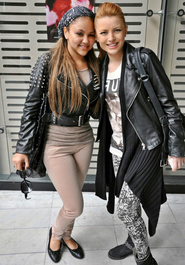 elena gheorghe - kat deluna elena gheorghe - kat deluna