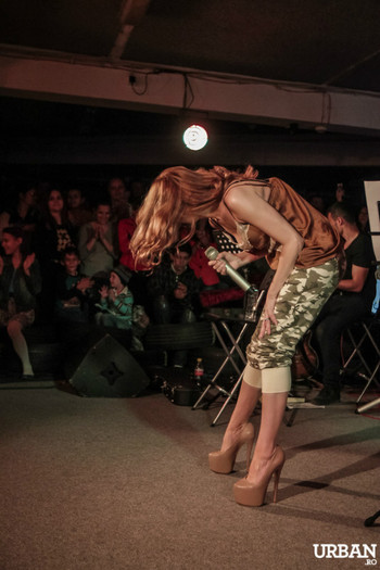 elena-gheorghe-in-garajul-europa-fm--urbanro---30-_tb628
