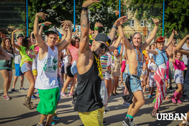 alex-velea---minim-doi---videoclip_tb628