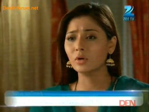 x8 (1) - sara khan17
