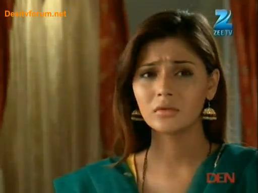 x26 - sara khan17