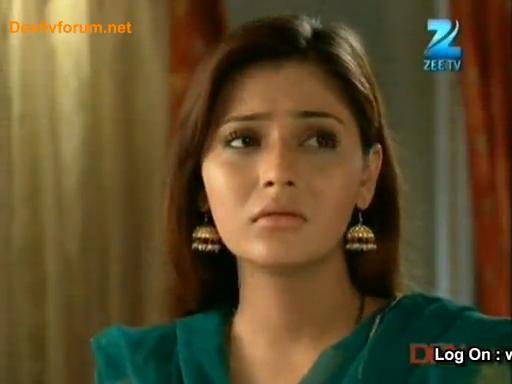 x37 - sara khan17