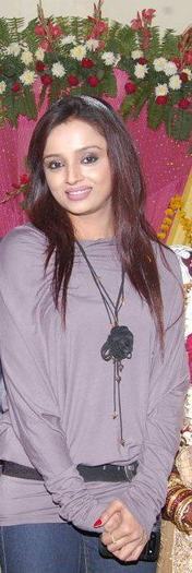 301863_394899890527986_867017801_n - PARUL CHAUHAN NEW