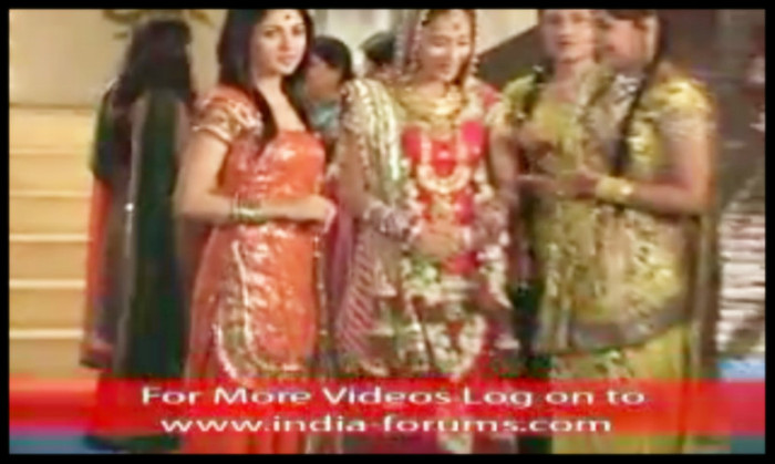 Mona 5 - sara khan18