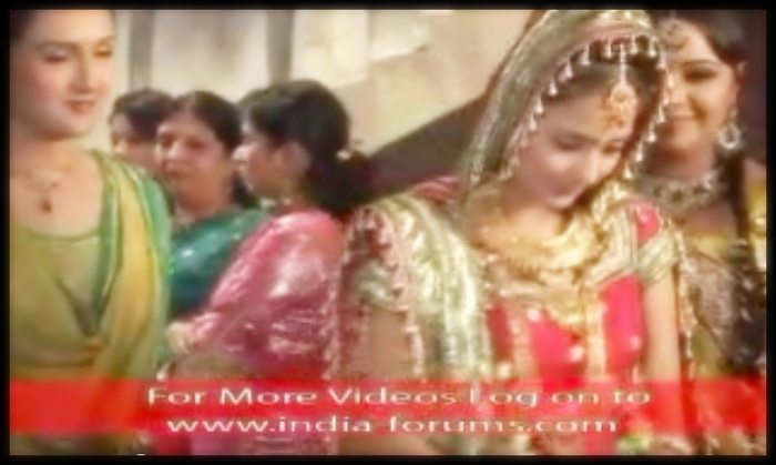 Mona 7 - sara khan18